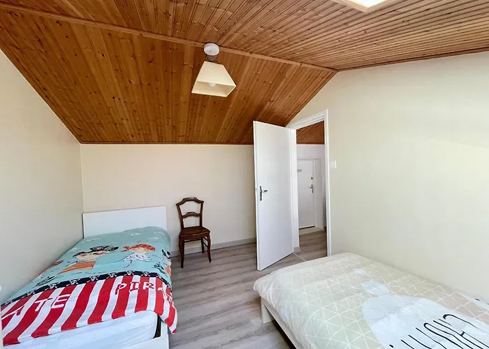 Maison Confortable à 300m De La Des Dunes Avec Jardin Et Parking Privé - Fr-1-231-188